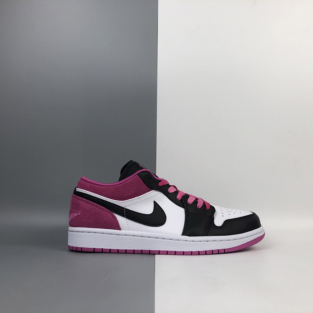 magenta shoes nike