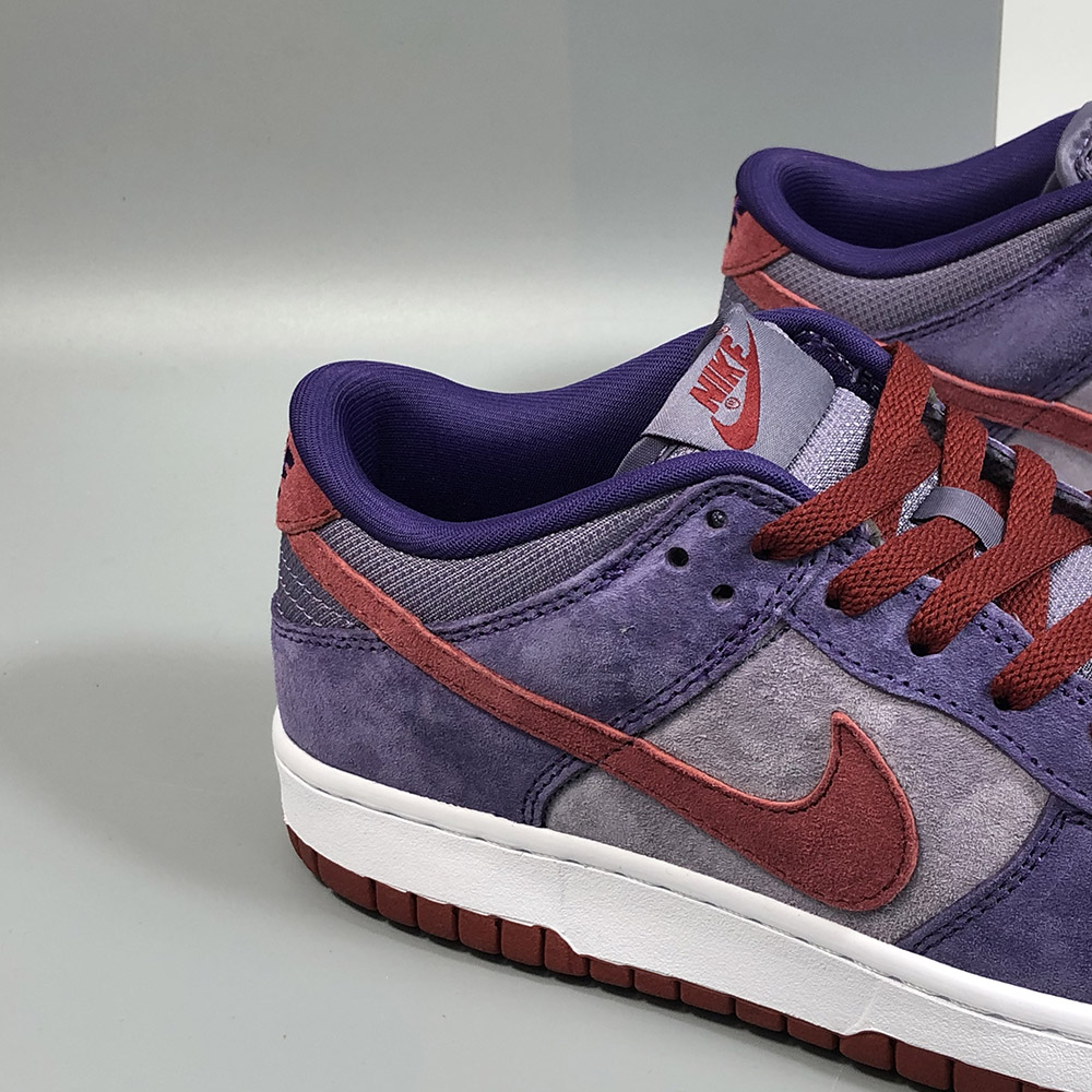 plum sb dunk low