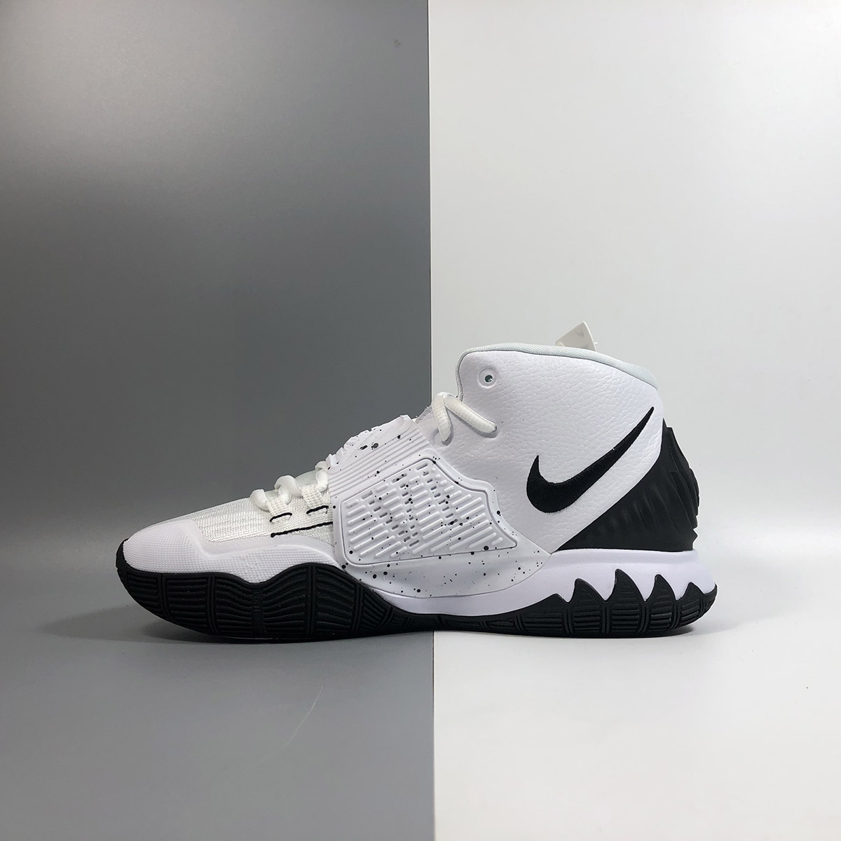 kyrie irving all black