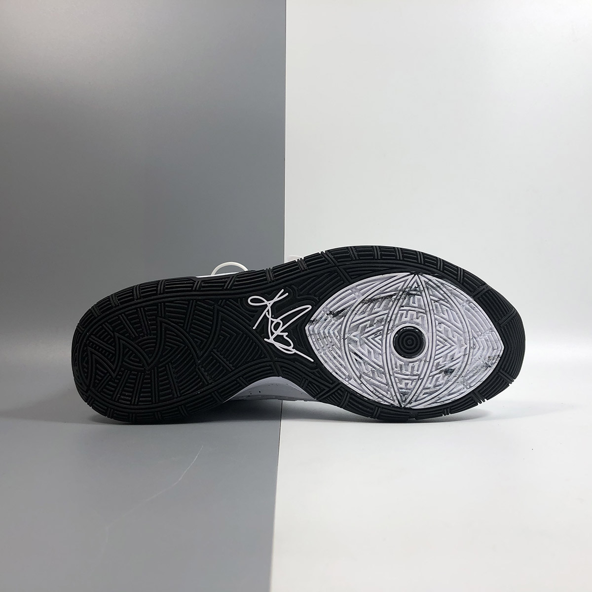 oreo kyrie 6