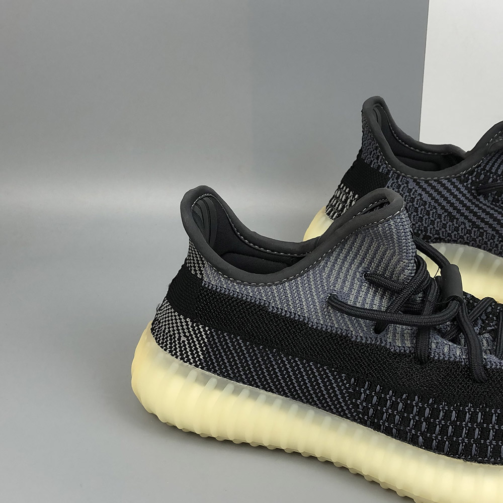 black yeezy 35 v2 for sale