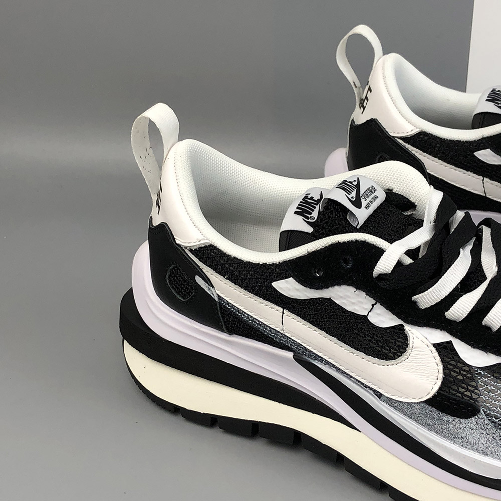 nike pegasus vaporfly x sacai