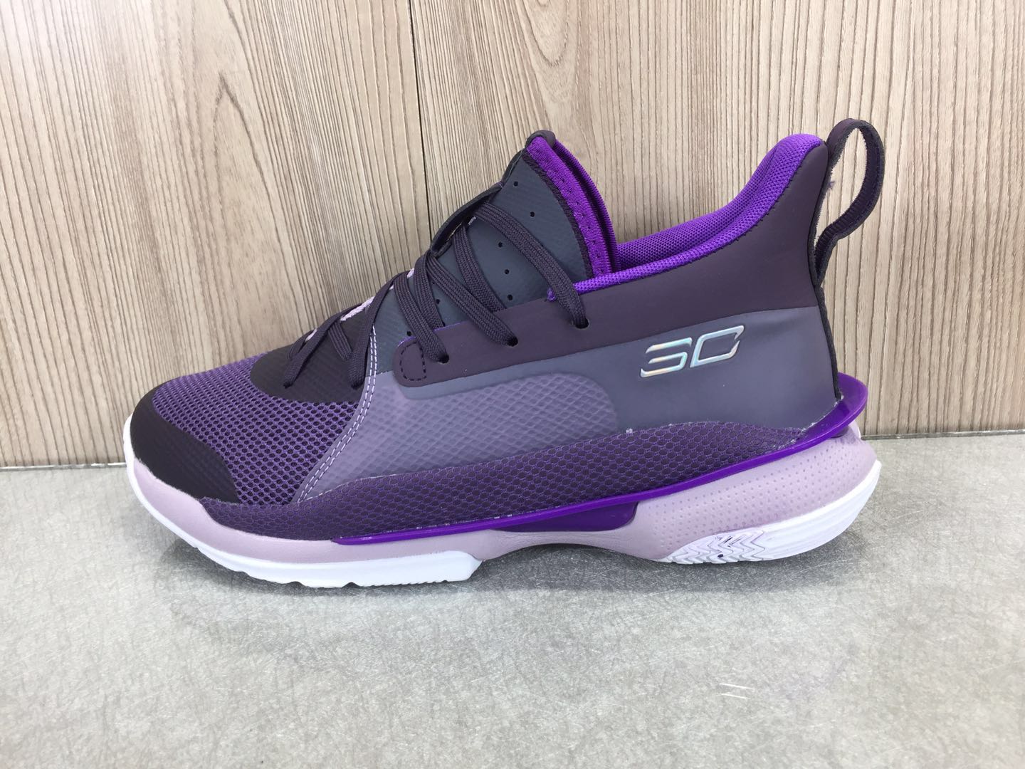 womens curry 7