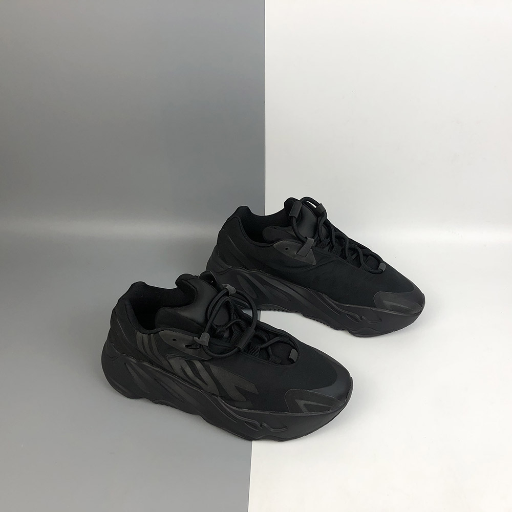 yeezy boost 700 mnvn black price