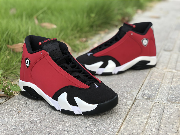 red air jordan 14