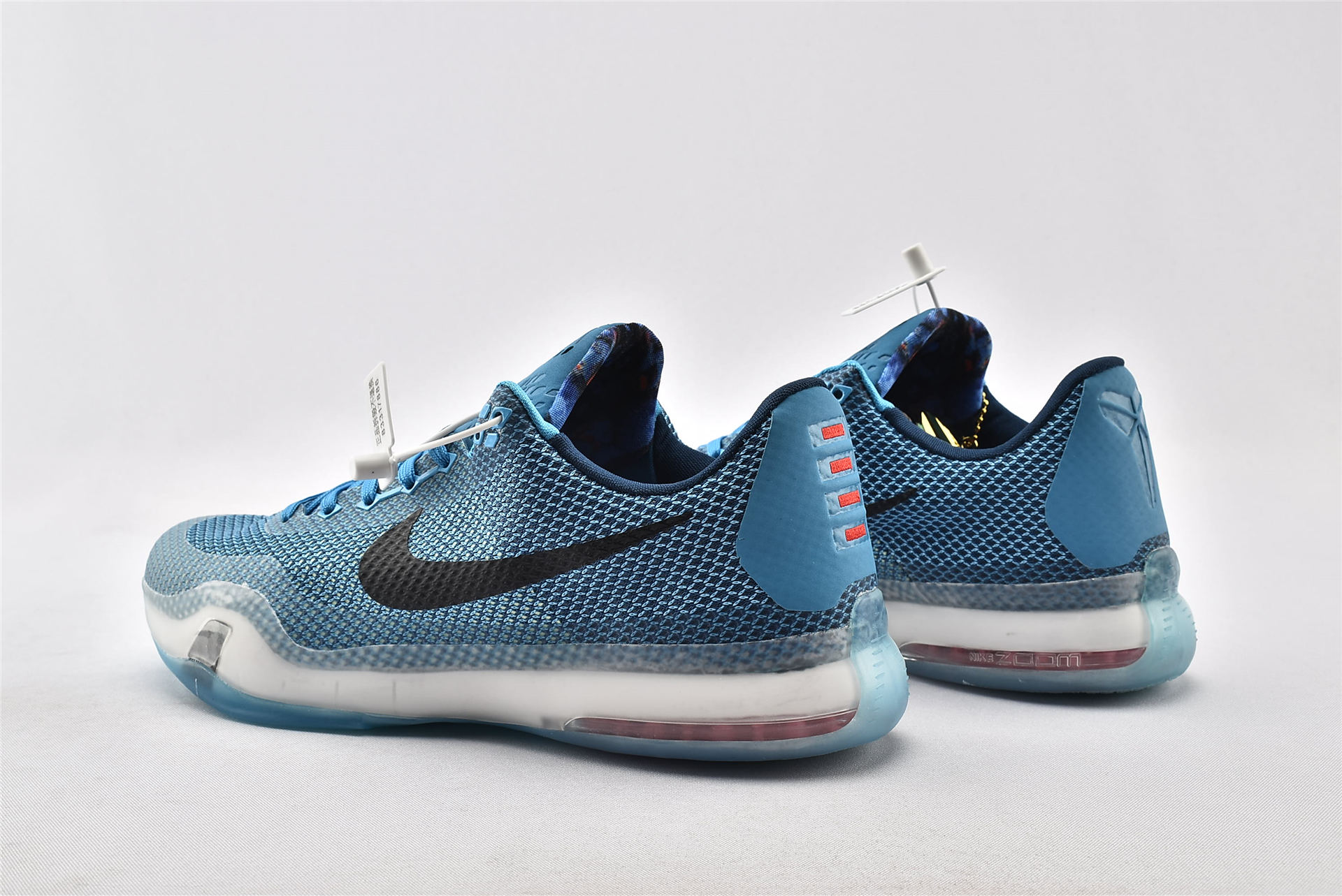 kobe 10 low blue