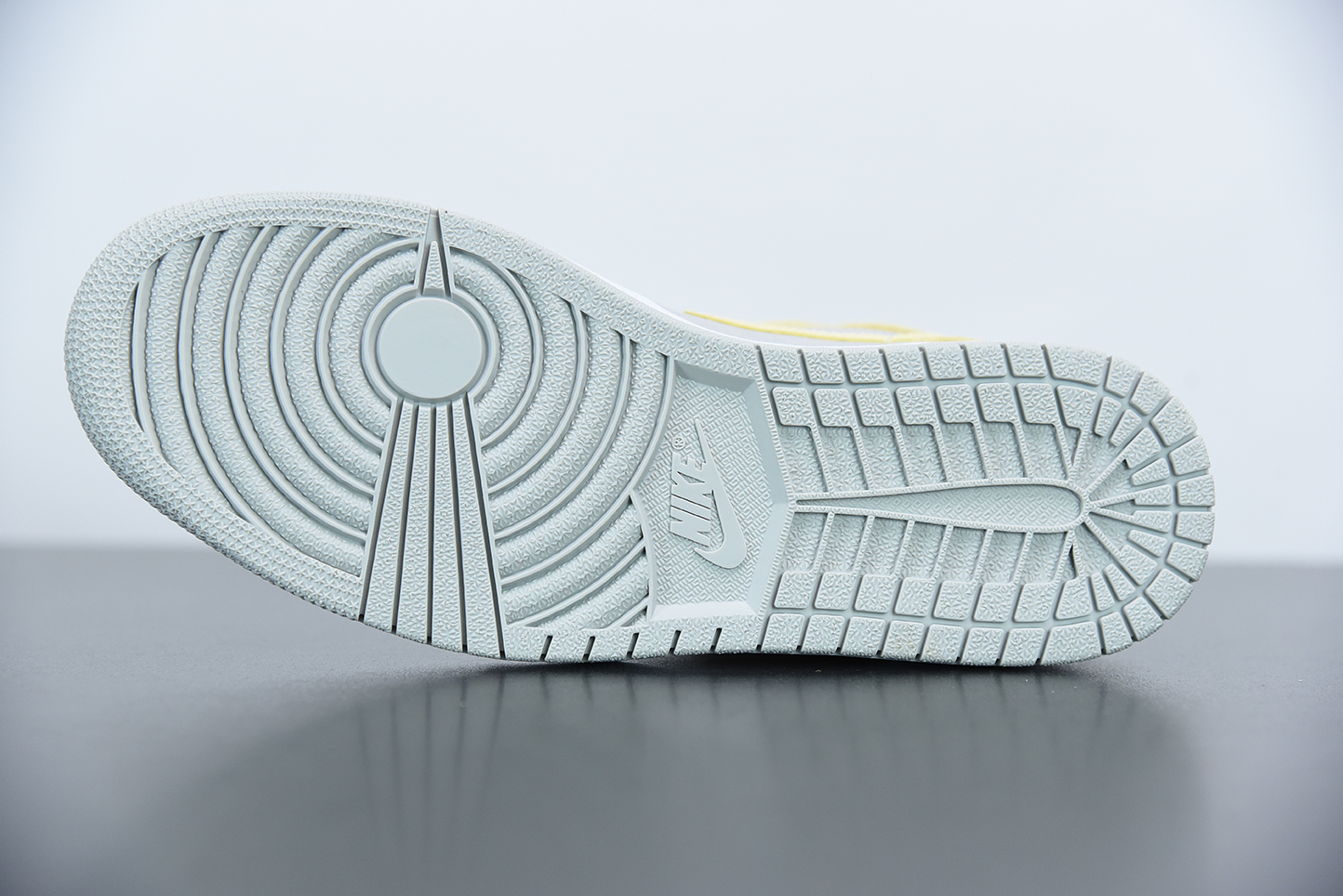 Air-Jordan-1-Mid-Grey-Bone-For-Sale-5