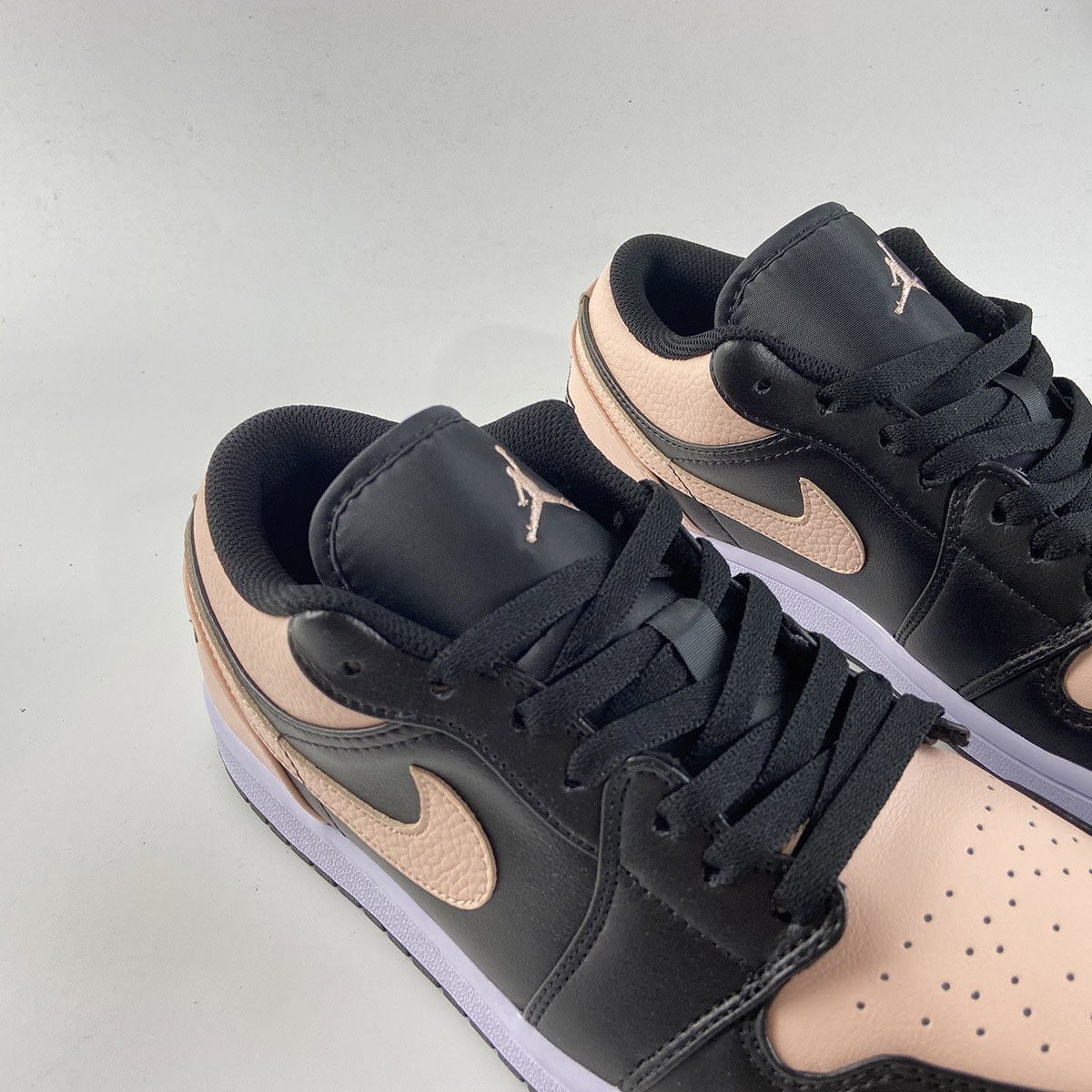 jordan 1 crimson tint low
