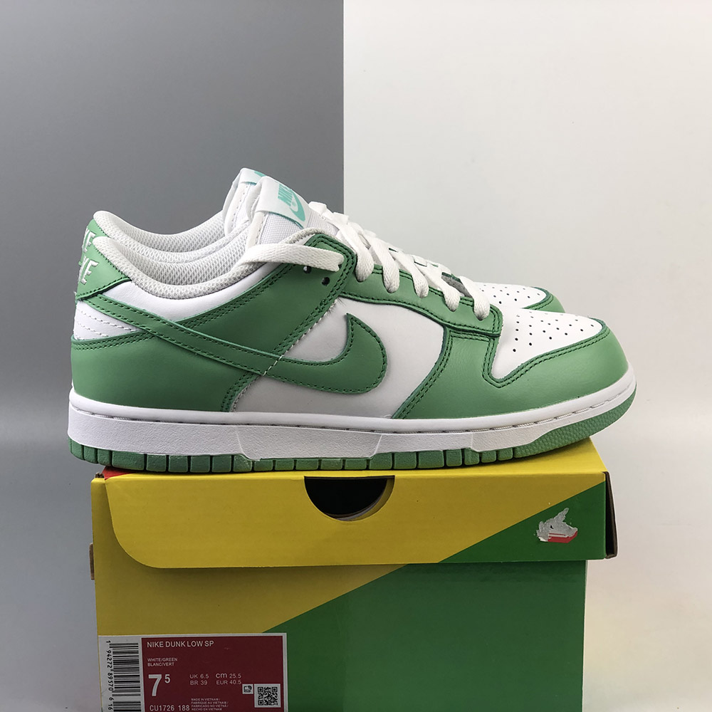nike green and white dunks