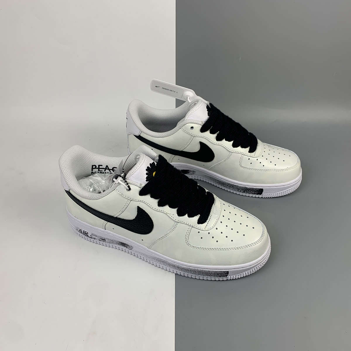 PEACEMINUSONE-x-Nike-Air-Force-1-Para-Noise-2.0-White-Black-6