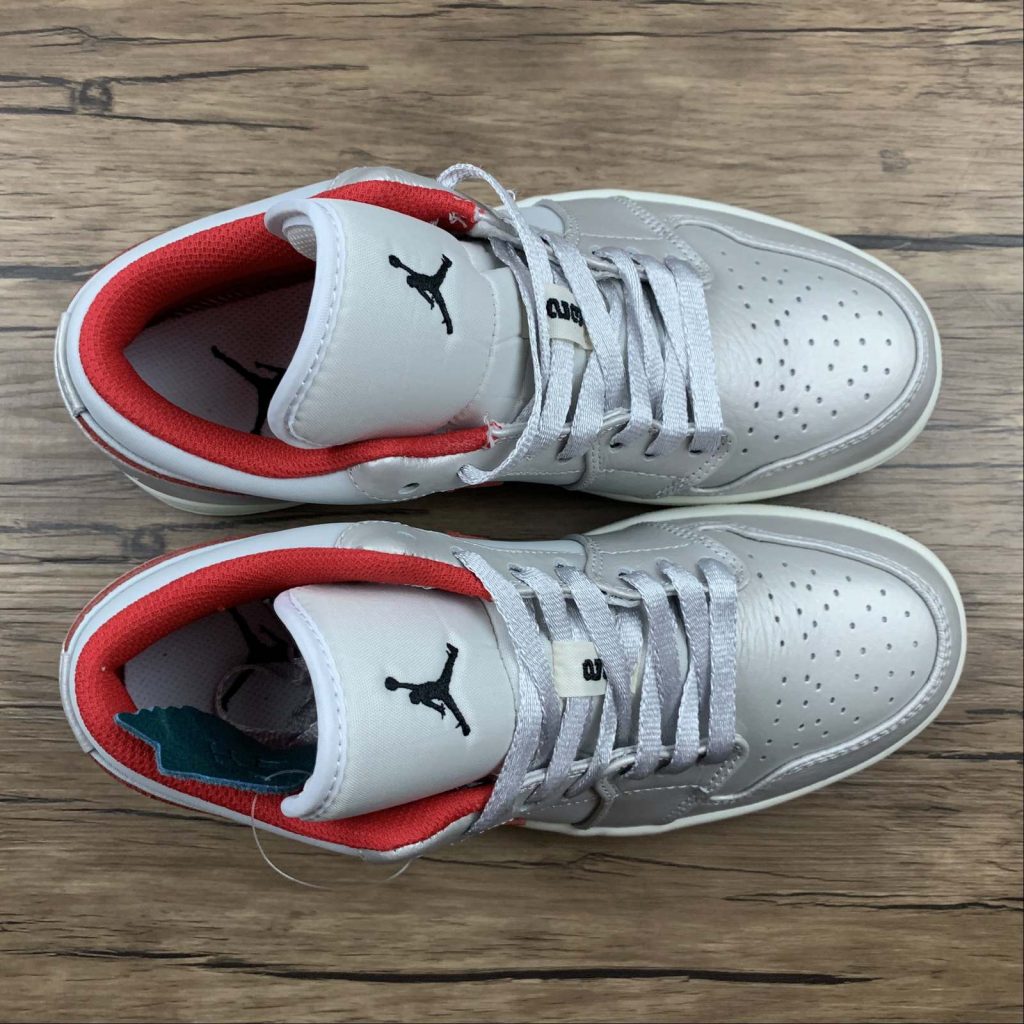 air jordan 1 low se grey red