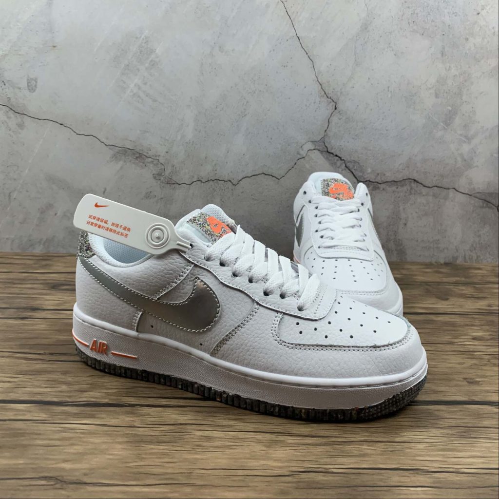 Preview: Nike Air Force 1 Low Crater âWhite Orangeâ - Le Site de la Sneaker