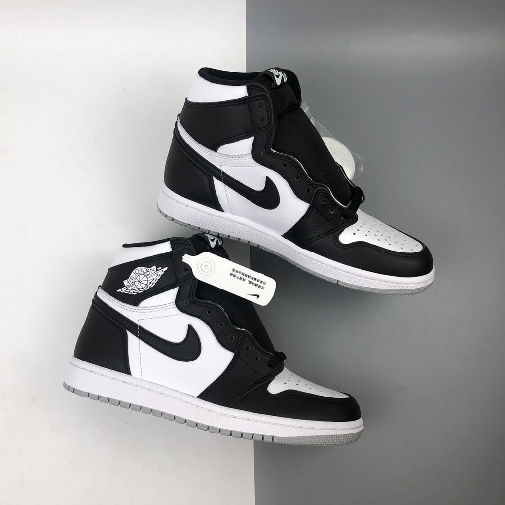 Air Jordan 1 High OG Black/White-Light Smoke Grey For Sale â The Sole Line