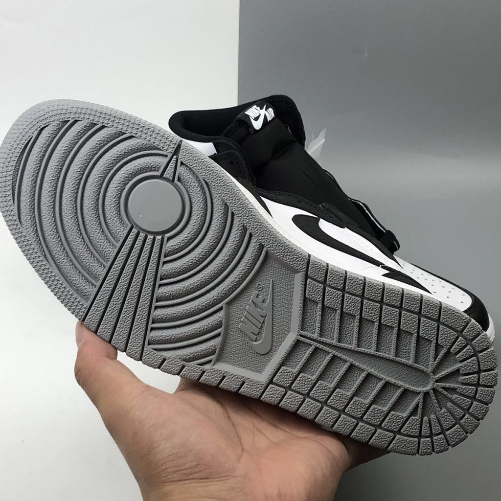 Air Jordan 1 High OG Black/White-Light Smoke Grey For Sale â The Sole Line