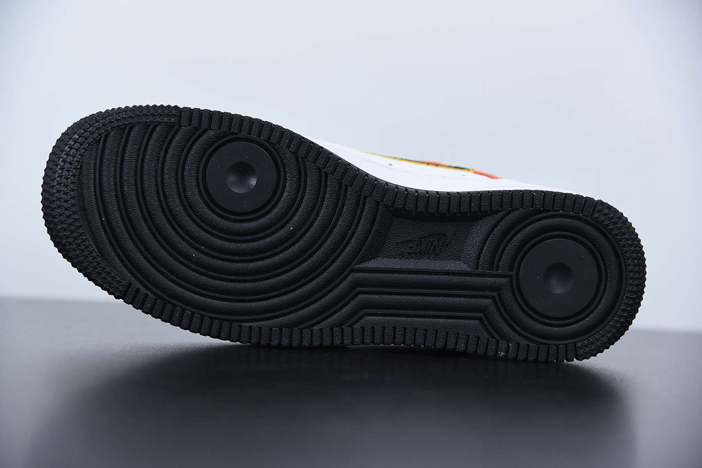 Nike-Air-Force-1-Raygun-White-Black-Orange-Flash-Amarillo-5