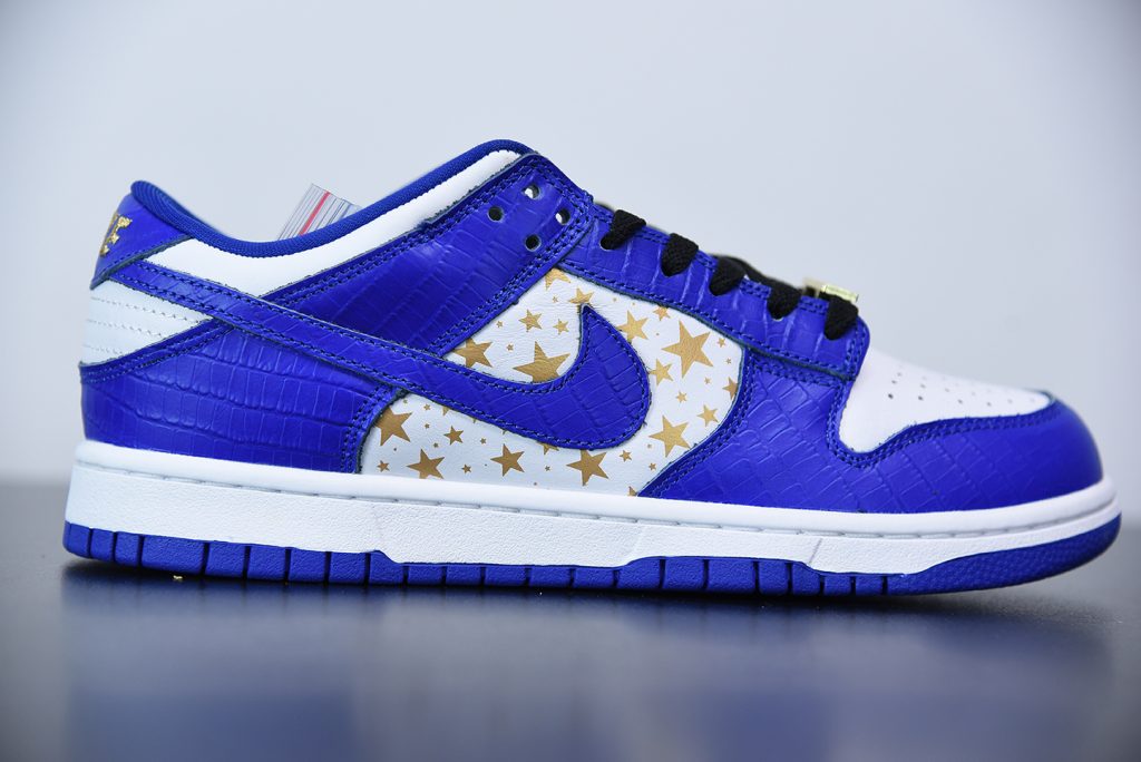supreme dunks blue
