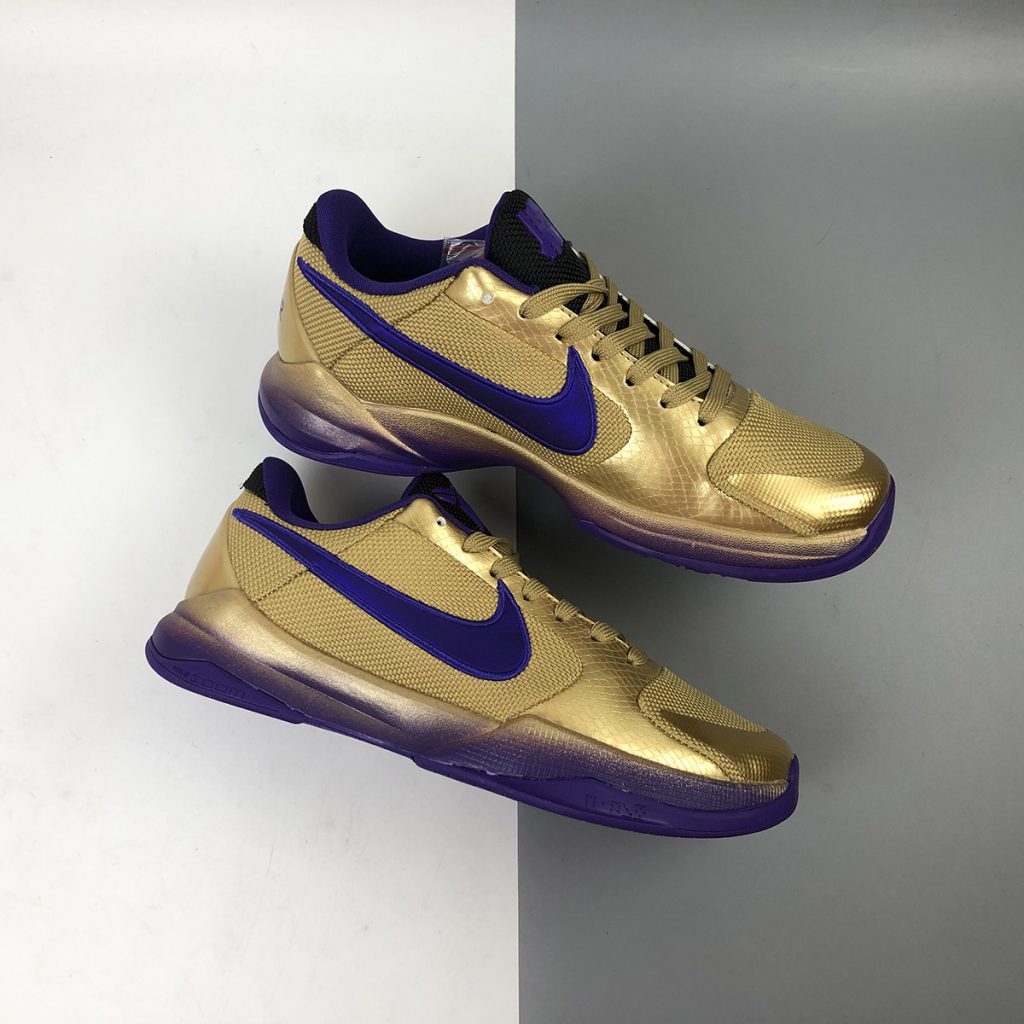 kobe size 12.5