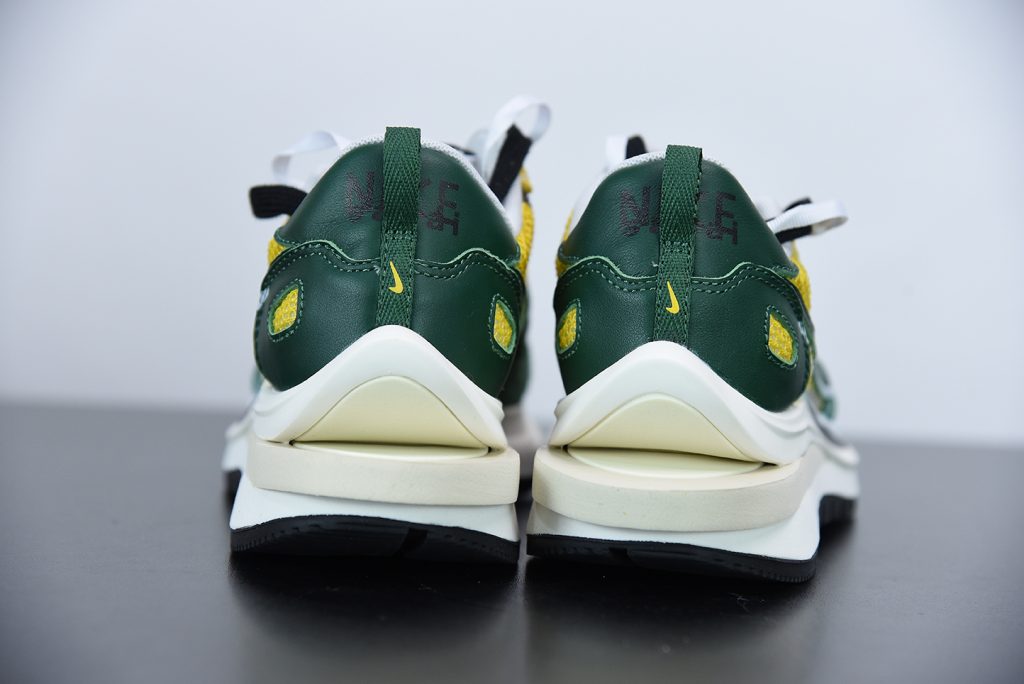 sacai nike vapor waffle tour yellow stadium green sail