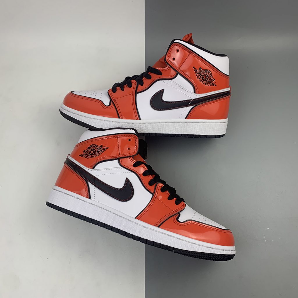 women's air jordan 1 mid turf orange