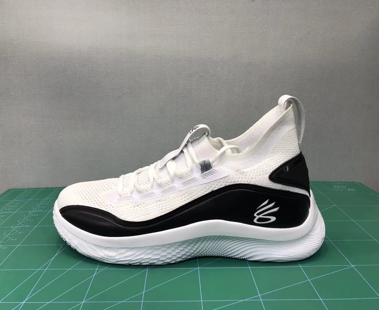 curry 6 neon green
