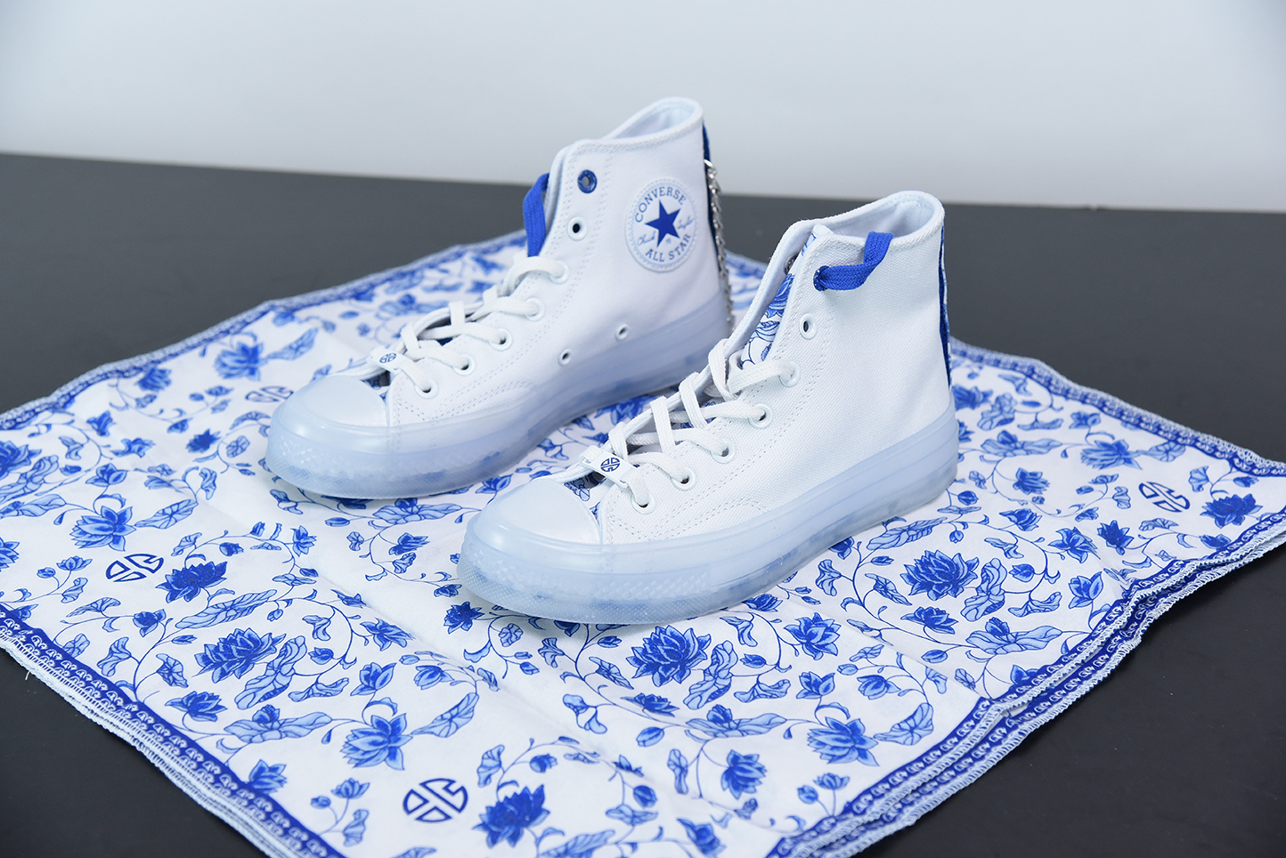 converse lay zhang porcelain