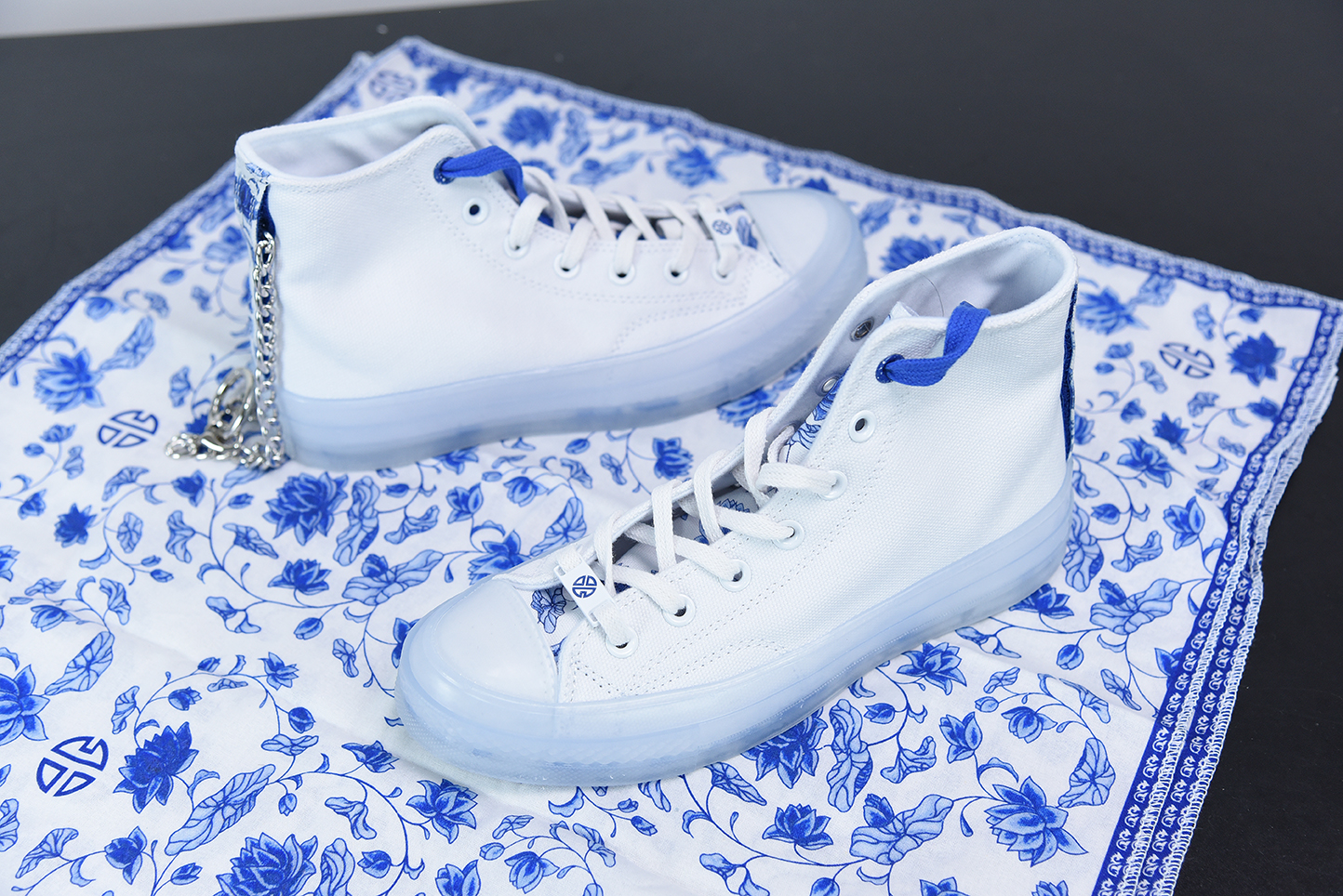 converse lay zhang porcelain