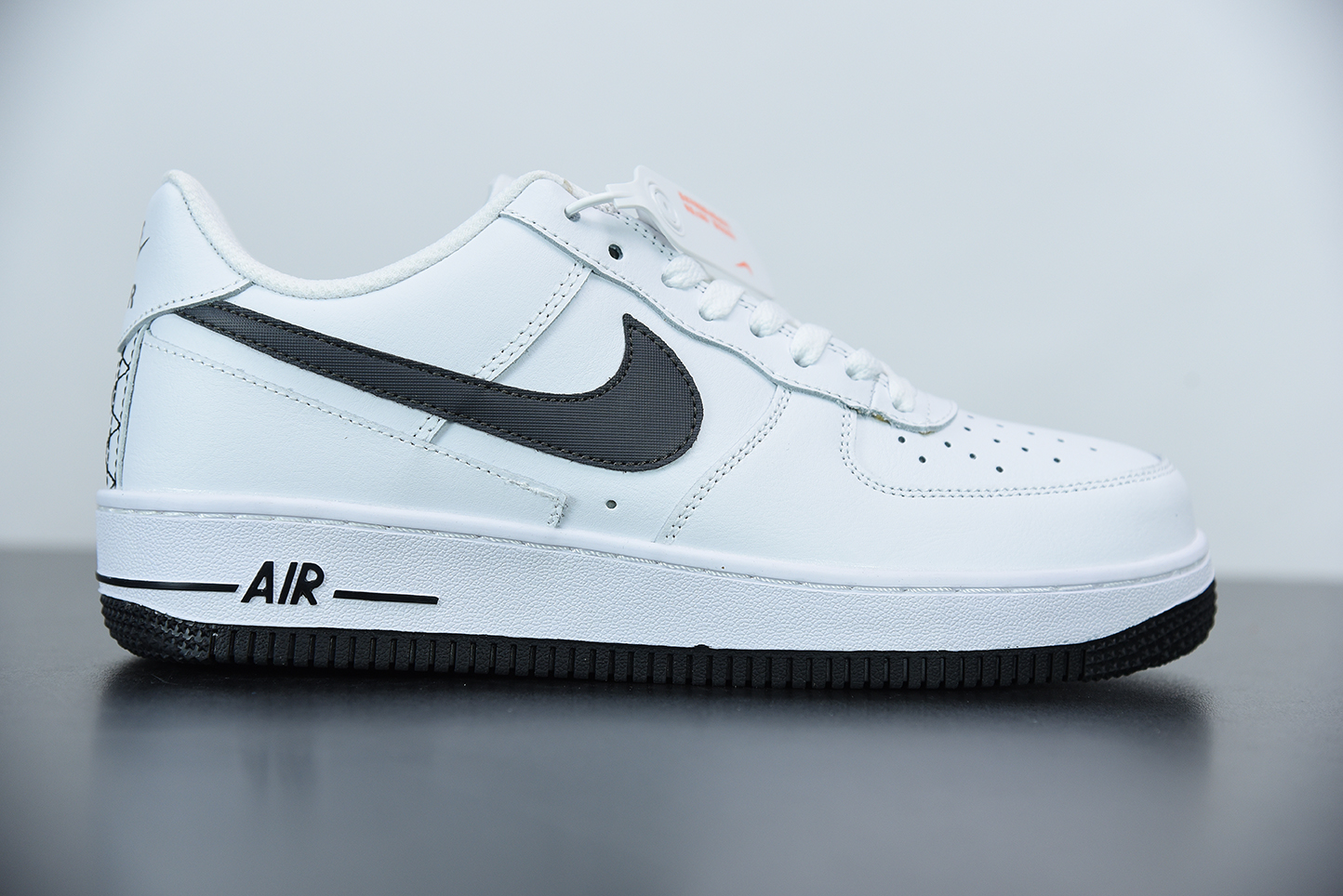 Nike-Air-Force-1-Low-White-Black-For-Sale-1