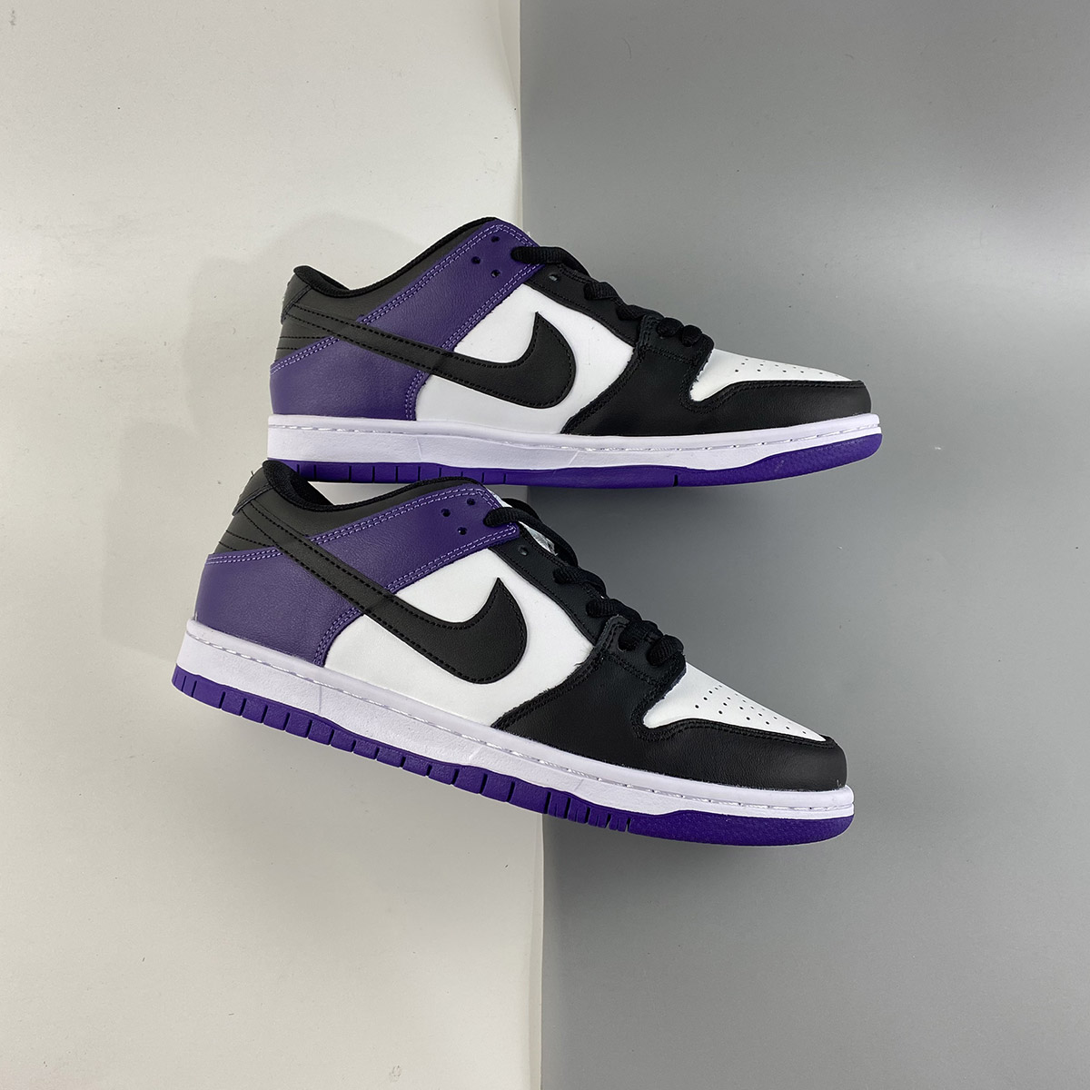 dunk low purple stockx