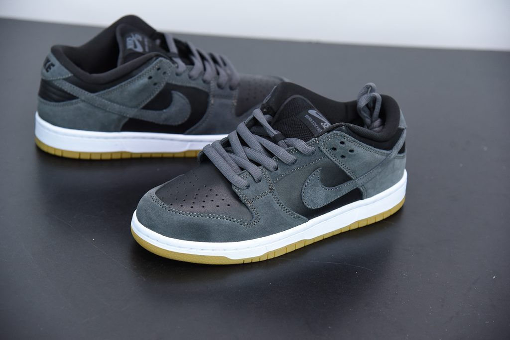 grey nike sb dunk low