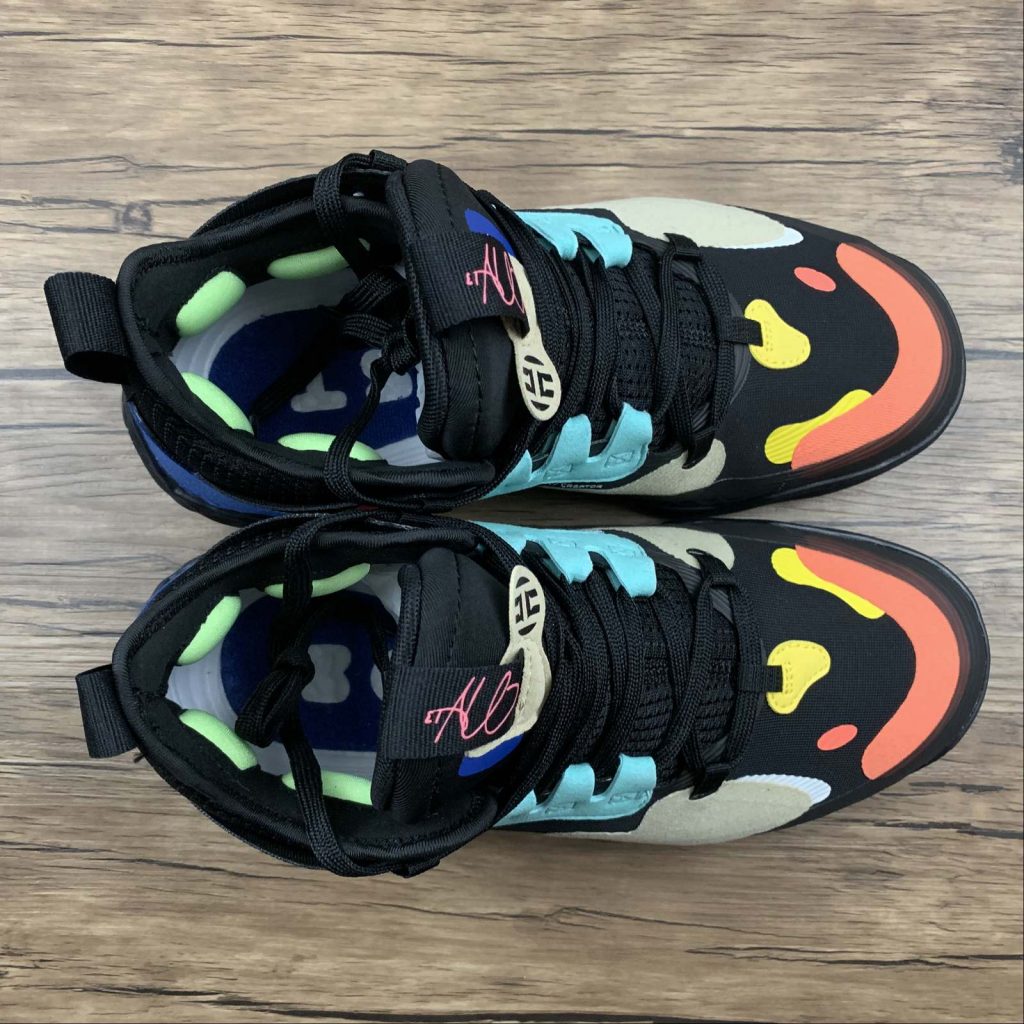 harden vol 5 black and white