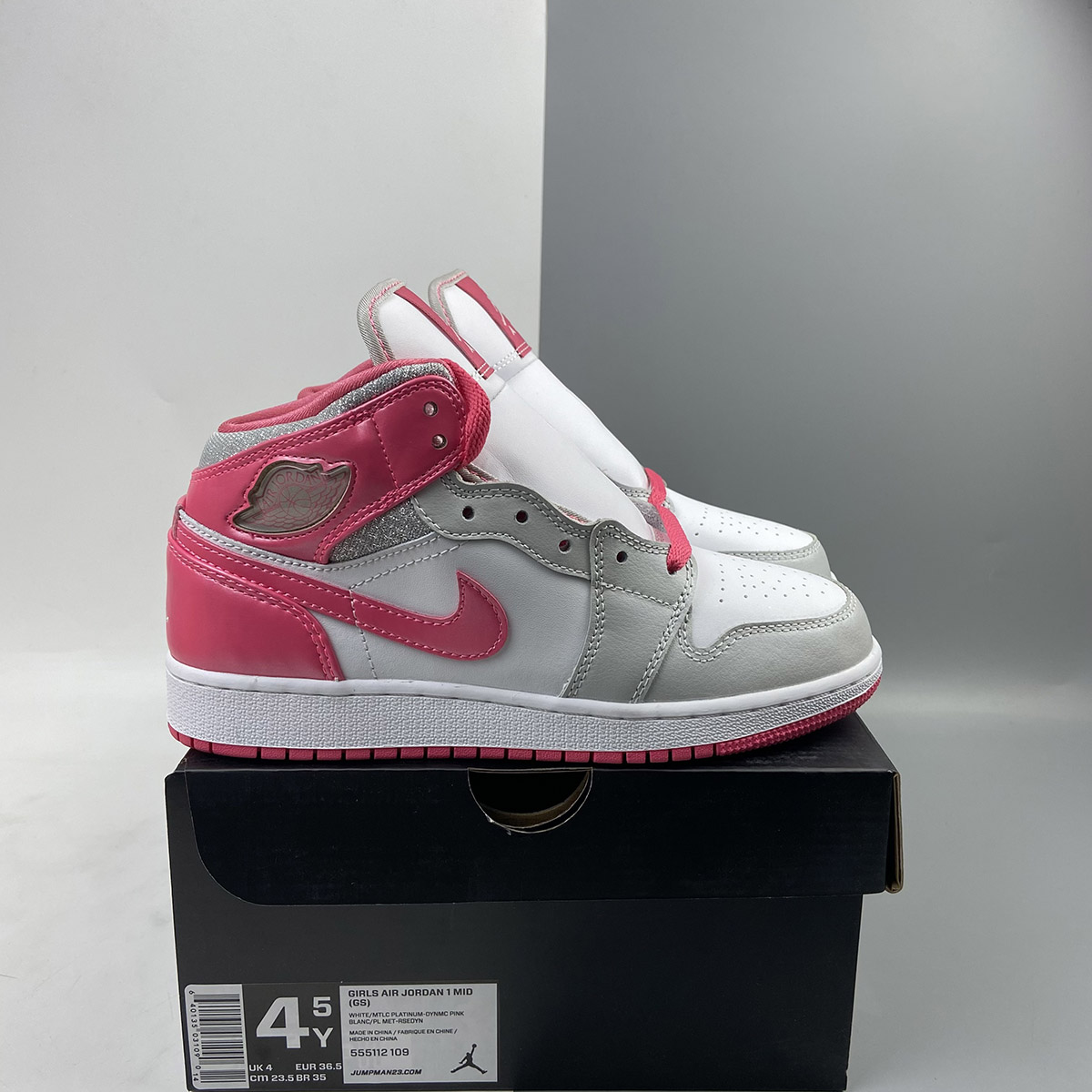 Air-Jordan-1-Mid-GS-White-Metallic-Platinum-Dynamic-Pink-6