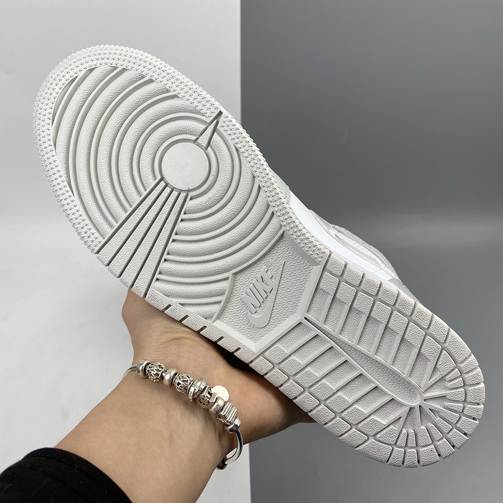 Air-Jordan-1-Mid-GS-White-Grey-Camo-Swoosh-For-Sale-5