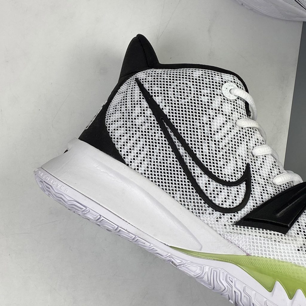 nike kyrie 7 white