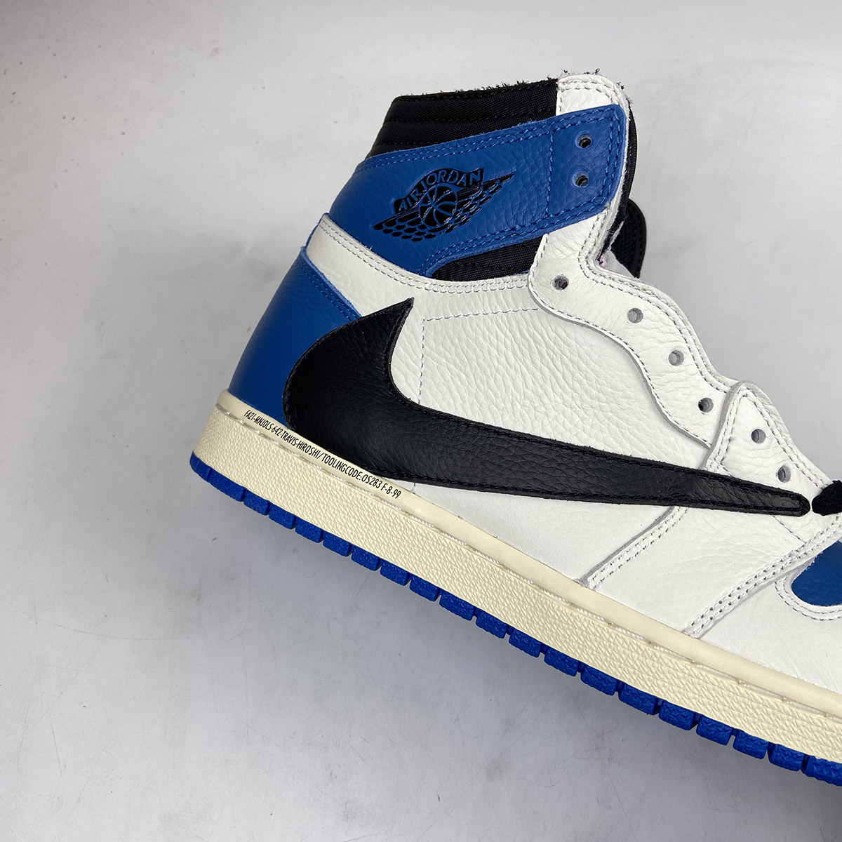 Travis-Scott-x-Fragment-x-Air-Jordan-1-High-OG-SP-Military-Blue-2