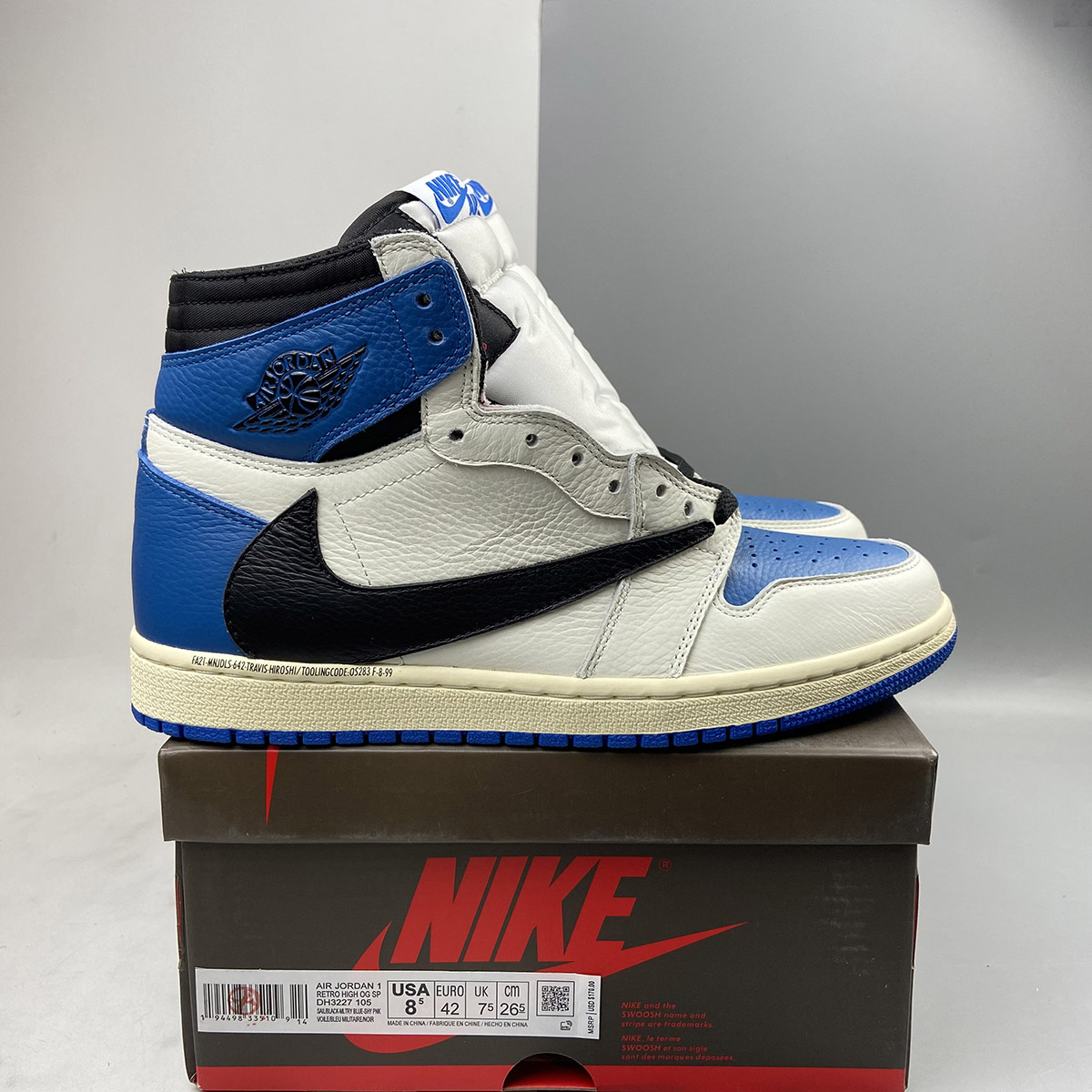 Travis-Scott-x-Fragment-x-Air-Jordan-1-High-OG-SP-Military-Blue-7