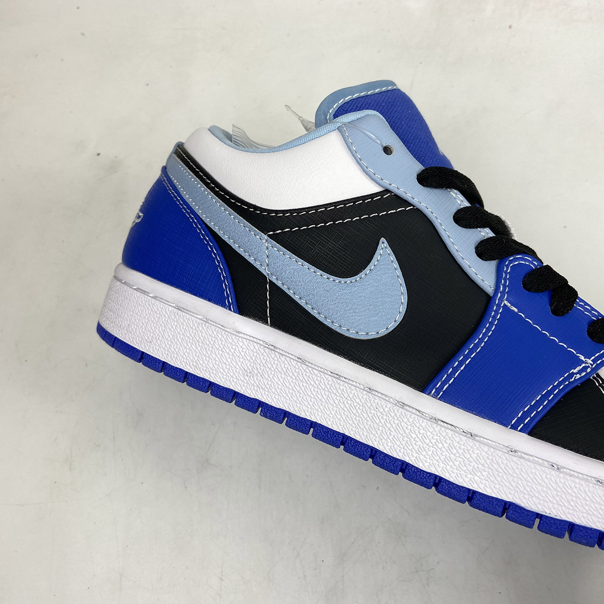 Air-Jordan-1-Low-Black-Blue-White-DH0206-400-For-Sale-2