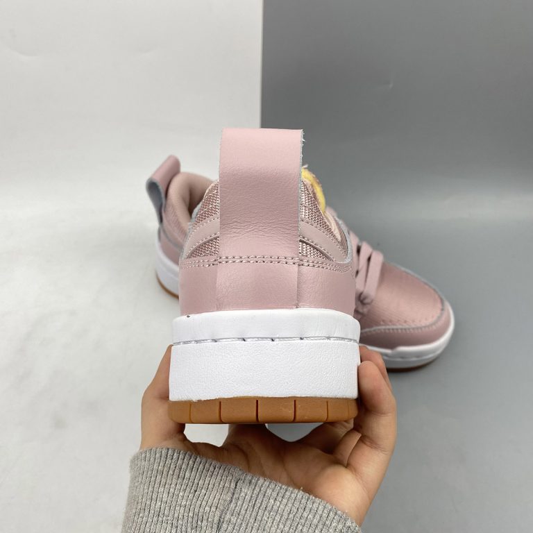dusty pink nike shoes