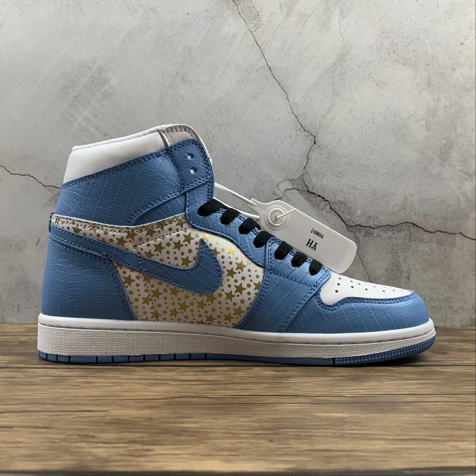 Supreme-x-Air-Jordan-1-High-Stars-University-Blue-For-Sale-1