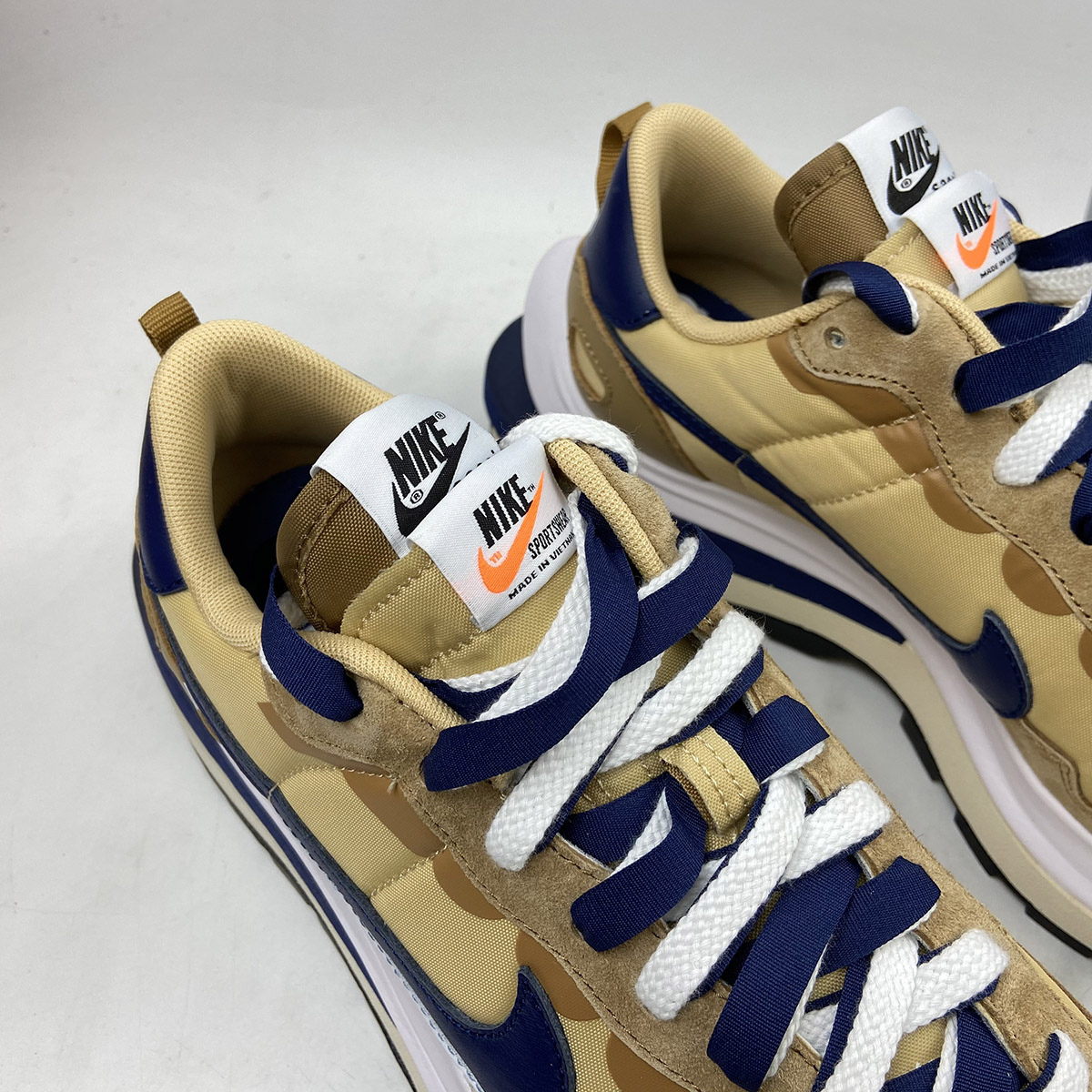 sacai vaporwaffle blue
