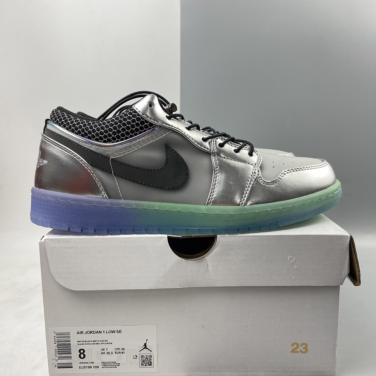 Air-Jordan-1-Low-SE-Toggle-Silver-DJ5199-109-For-Sale-7
