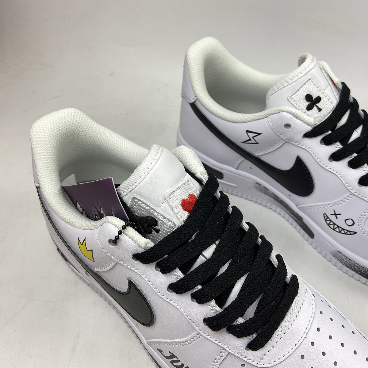 Custom-Nike-Air-Force-1-Low-White-Black-By-You-3