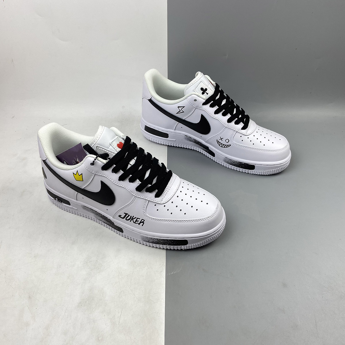 Custom-Nike-Air-Force-1-Low-White-Black-By-You-6