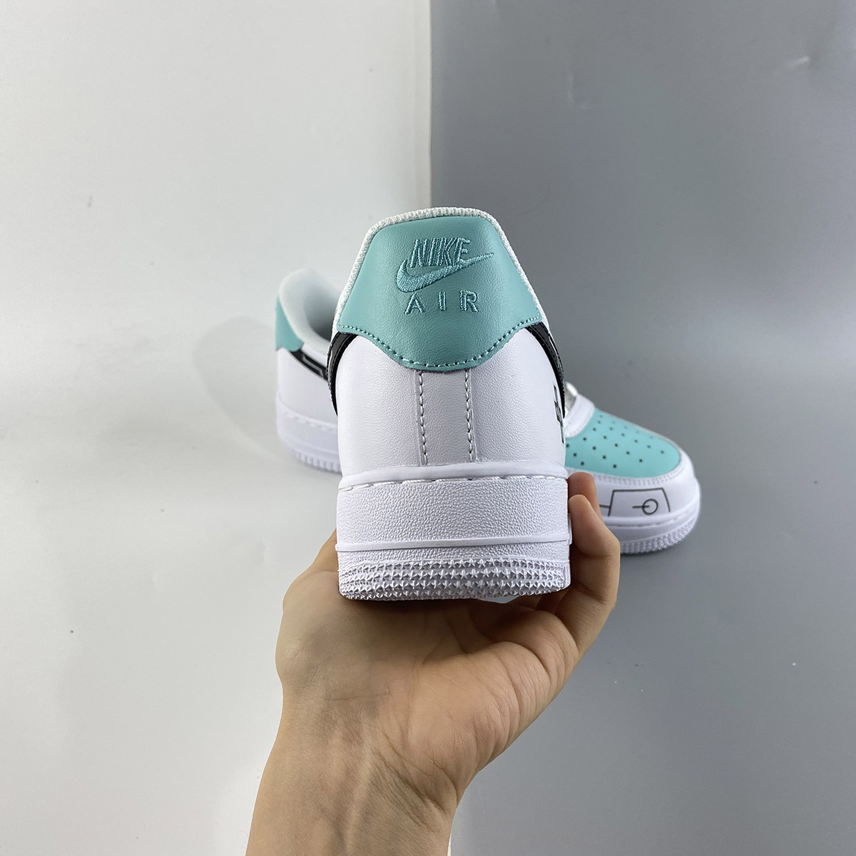 Custom-Nike-Air-Force-1-Low-White-Green-By-You-4