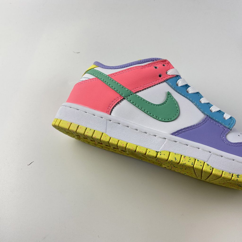 nike sb dunk easter