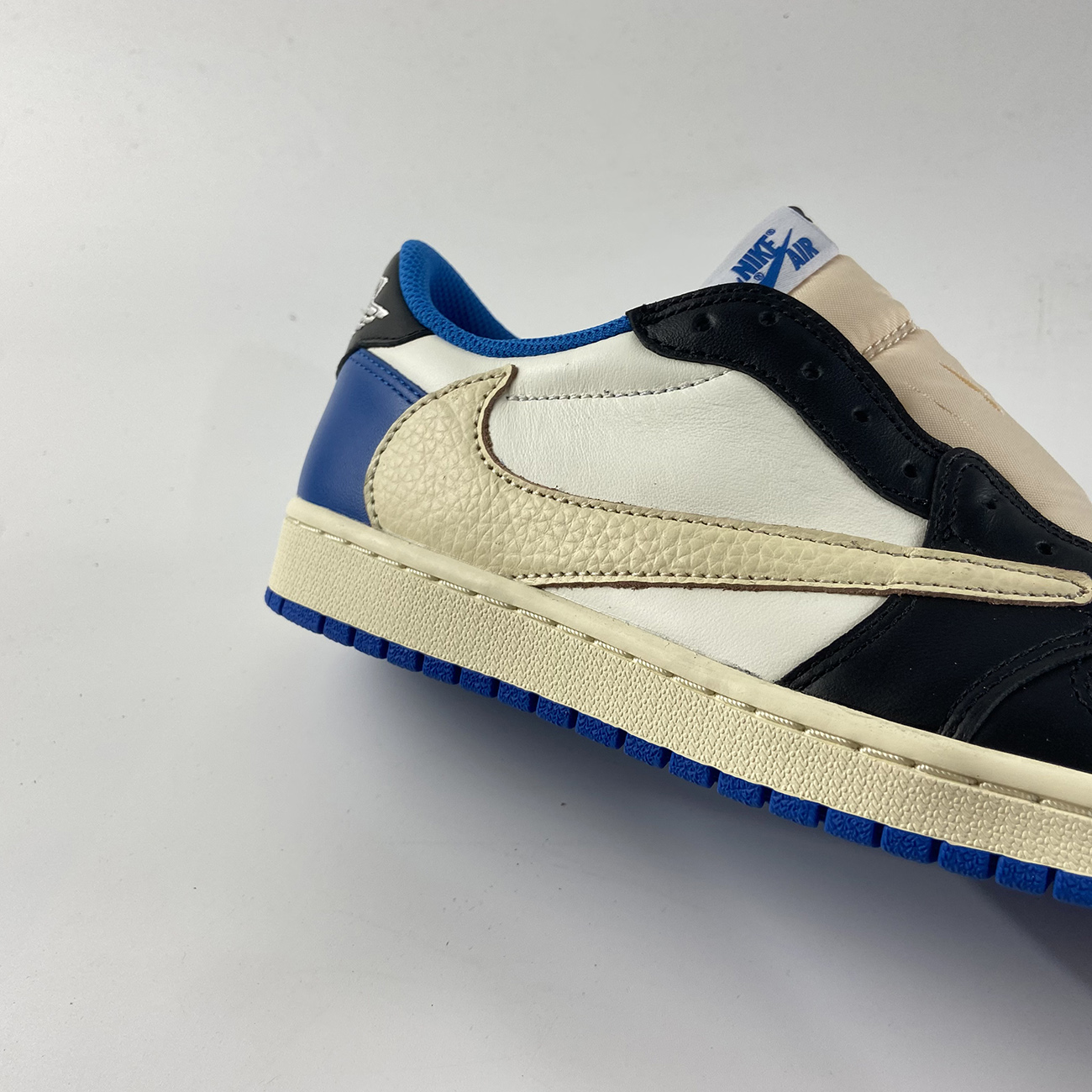 travis scott x air jordan 1 low dm7866 140