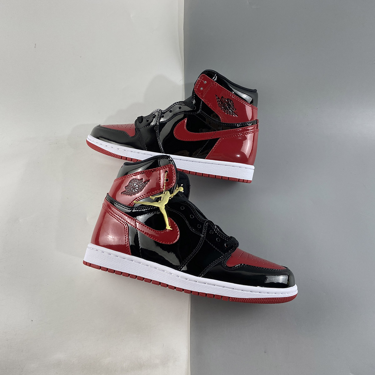 Air-Jordan-1-High-OG-Bred-Patent-Black-White-Varsity-Red-For-Sale