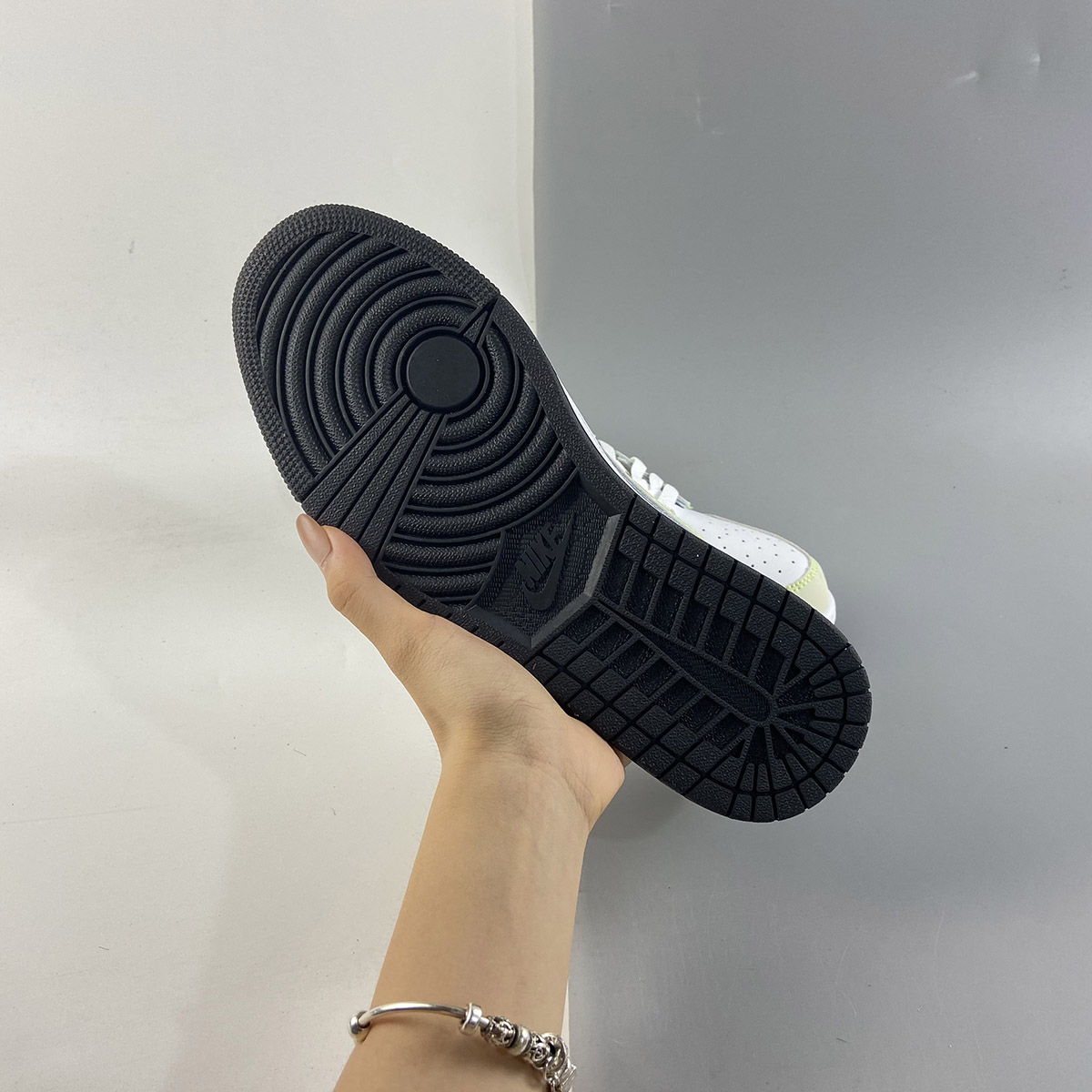 Air-Jordan-1-Low-OG-White-Ghost-Green-Black-For-Sale-5