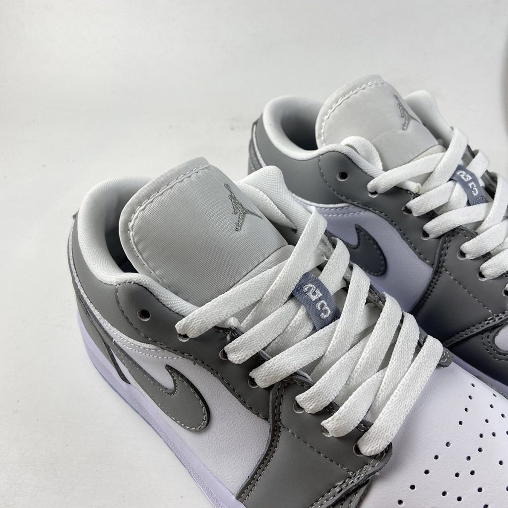 jd1 low white wolf grey