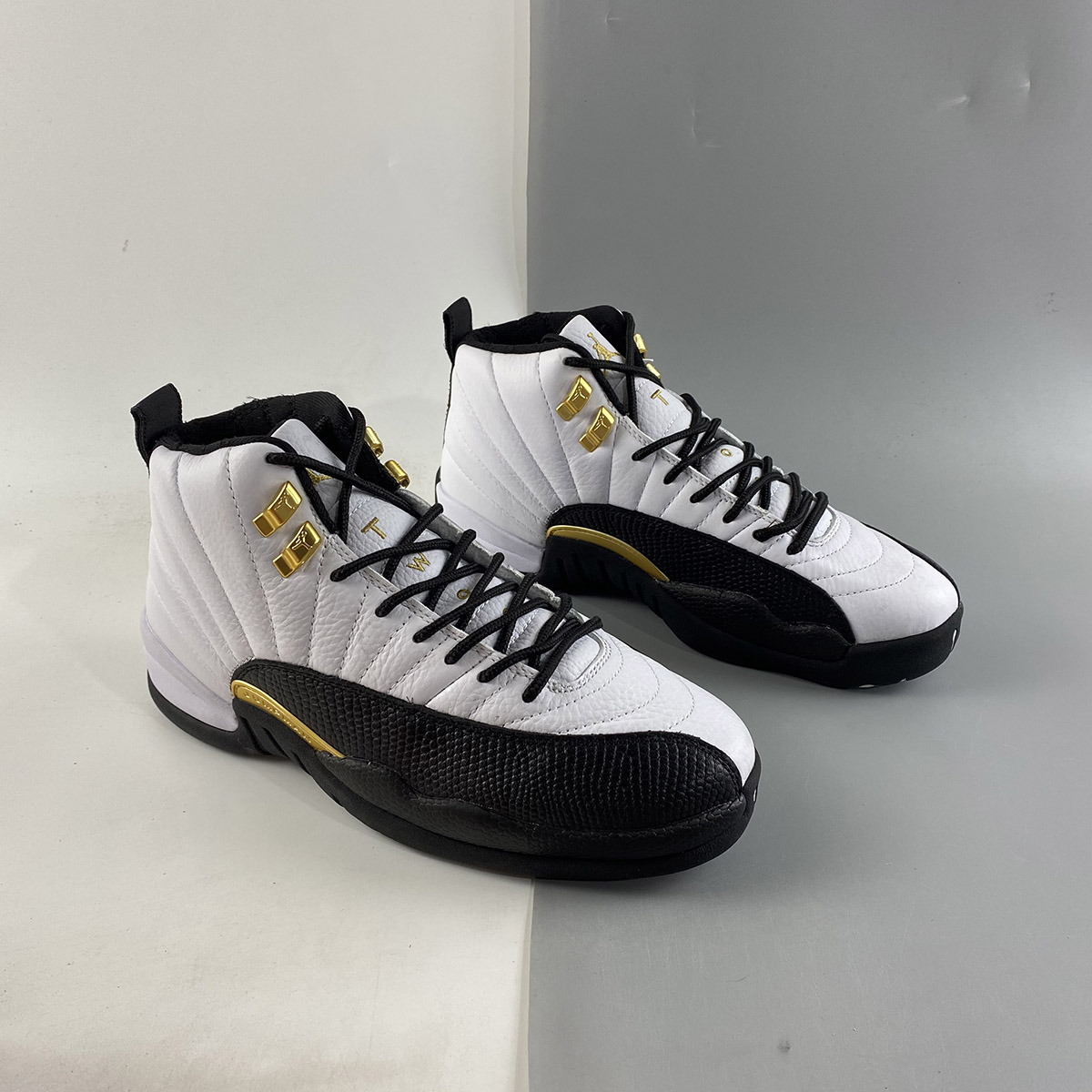 Air-Jordan-12-Royalty-White-Black-Metallic-Gold-CT8013-170-For-Sale-6