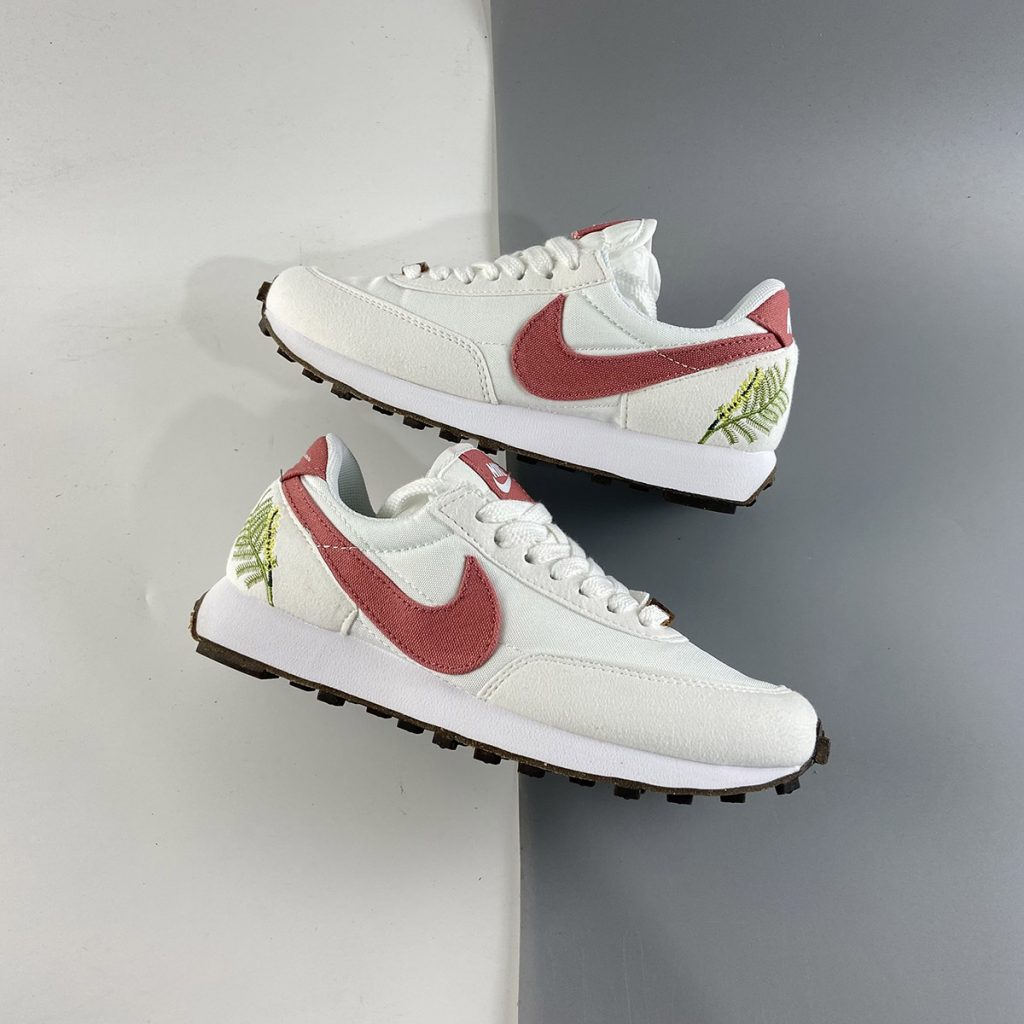 nike daybreak catechu